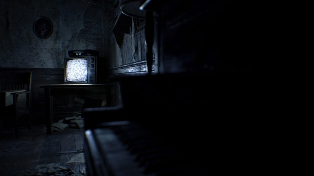 RESIDENT EVIL 7 biohazard - PlayStation 4